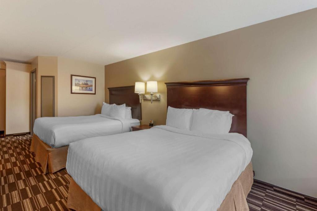 Best Western Plus Orillia Hotel Eksteriør billede