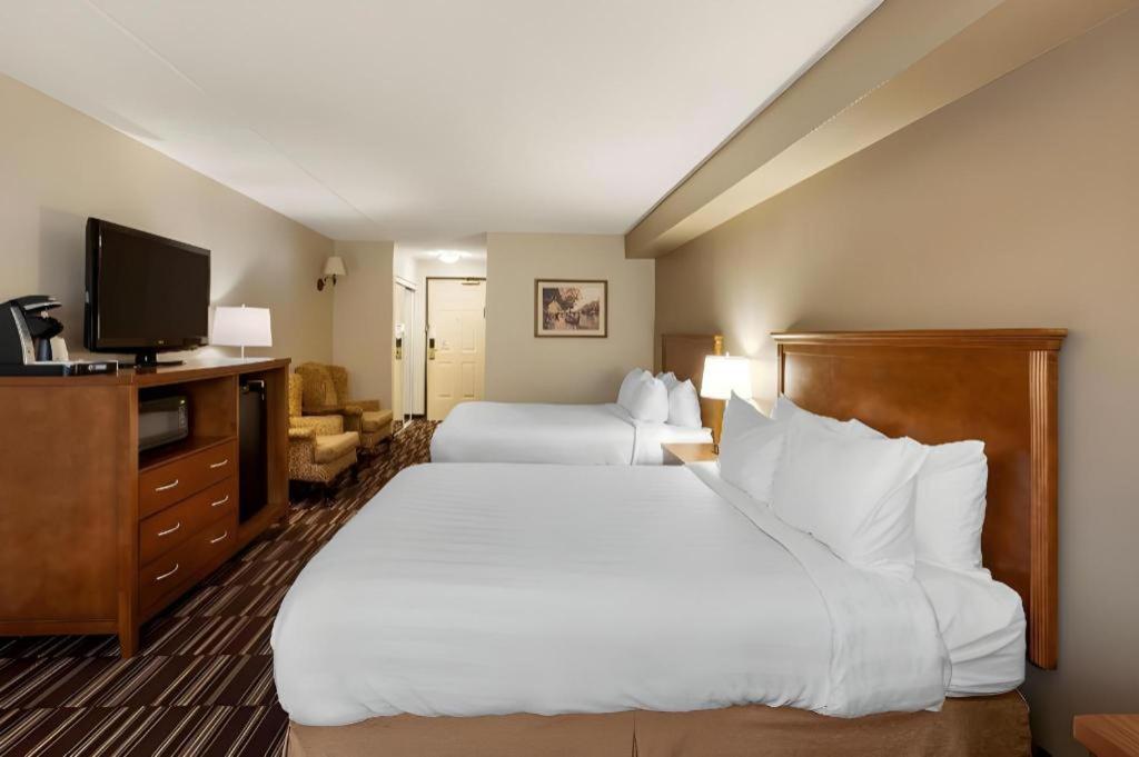 Best Western Plus Orillia Hotel Eksteriør billede