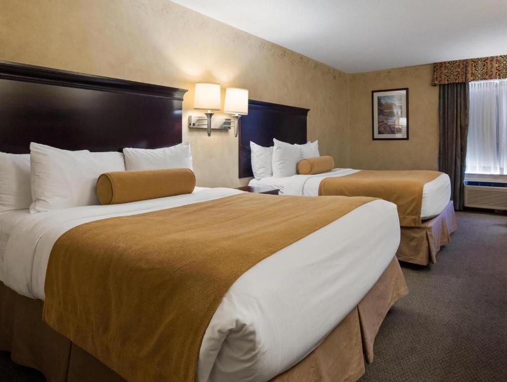 Best Western Plus Orillia Hotel Eksteriør billede
